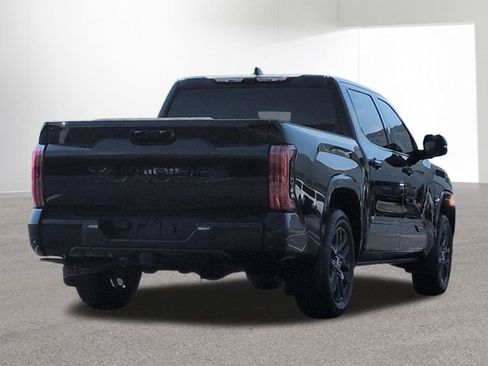 Used 2022 Toyota Tundra Platinum w/ Advanced Package AWD/4WD image 5