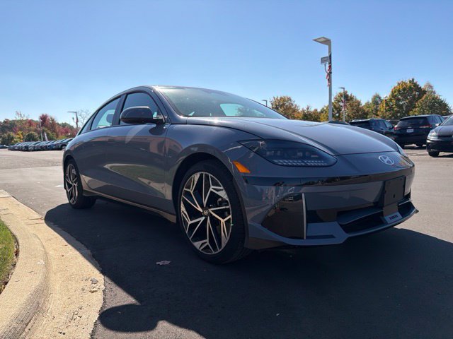 Used 2024 Hyundai Ioniq 6 SEL AWD/4WD image 4