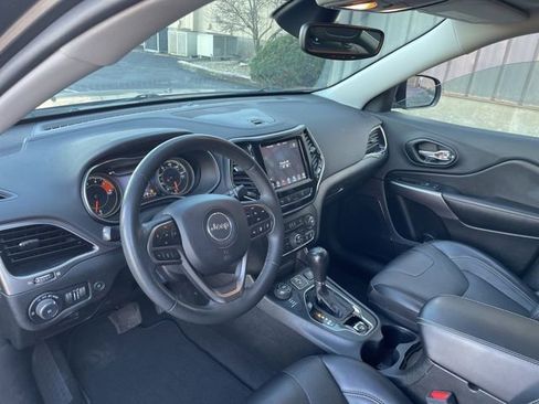 Used 2022 Jeep Cherokee Limited image 26