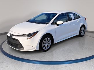 Used 2022 Toyota Corolla LE video 1