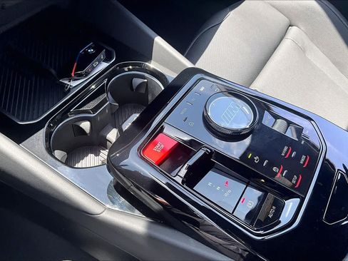 Used 2025 BMW M5 Touring AWD/4WD image 15