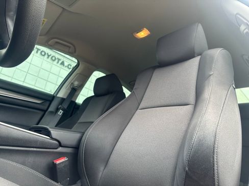 Used 2021 Honda Accord LX image 9