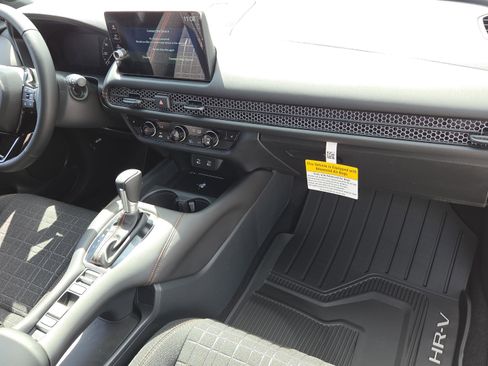 Used 2012 Chevrolet Impala LT w/ LT Sunroof Package FWD image 17