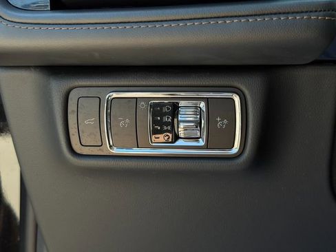 Used 2025 Lincoln Aviator AWD w/ Equipment Group 101A image 48