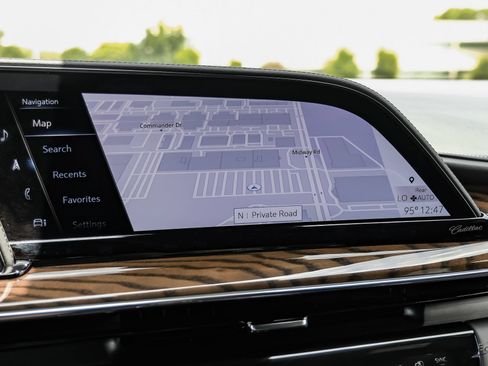 Used 2023 Cadillac Escalade Sport Platinum AWD/4WD image 68