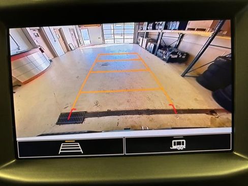 Used 2025 Chevrolet Silverado 1500 Custom Trail Boss w/ Realtree Special Edition image 20