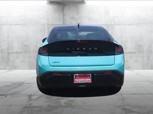 New 2026 Nissan Leaf SV+ w/ Floor Mat Package (SV+) FWD image 6