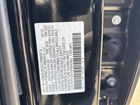 Used 2023 Honda Pilot Touring image 35