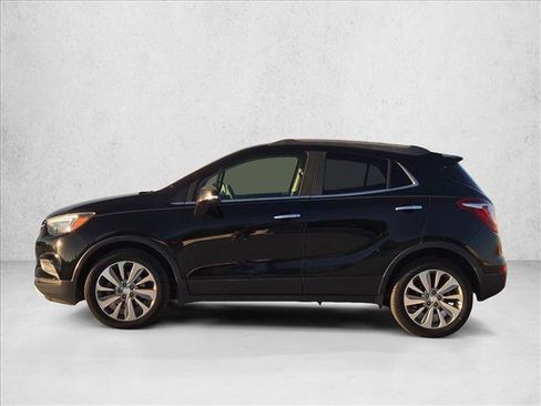 Used 2018 Buick Encore Preferred image 8