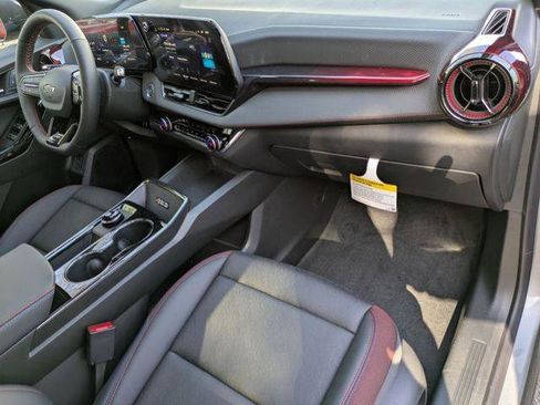 New 2026 Chevrolet Equinox RS AWD/4WD image 31