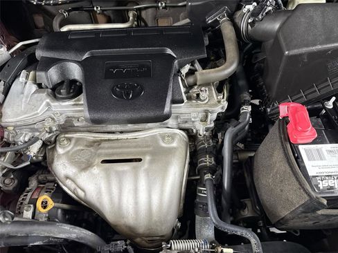 Used 2017 Toyota RAV4 XLE image 41