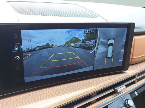 Used 2025 Hyundai Santa Fe Limited image 25