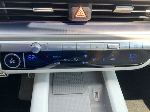 Used 2023 Hyundai Ioniq 6 Limited RWD image 28