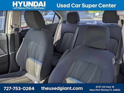 Used 2013 Chevrolet Sonic LT FWD image 3