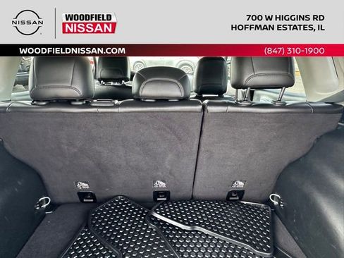 Used 2017 Jeep Compass Latitude w/ Popular Equipment Group image 21