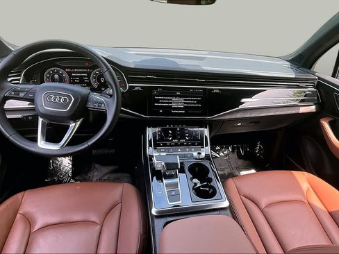 Used 2023 Audi Q7 3.0T Premium Plus w/ Premium Plus Package AWD/4WD image 16