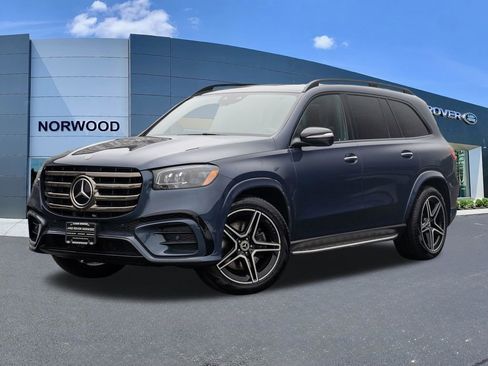 Used 2024 Mercedes-Benz GLS 450 4MATIC image 1