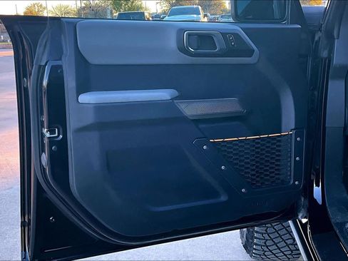 Certified 2023 Ford Bronco Badlands image 21