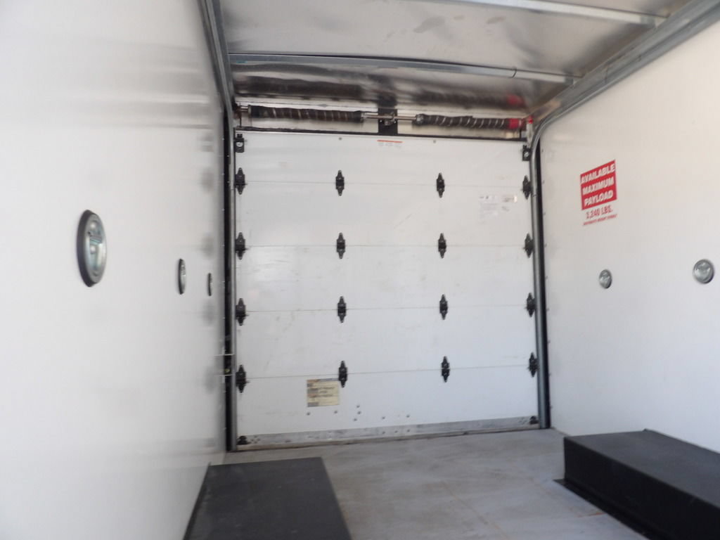 Used 2022 Ford Transit 350 DRW RWD image 28