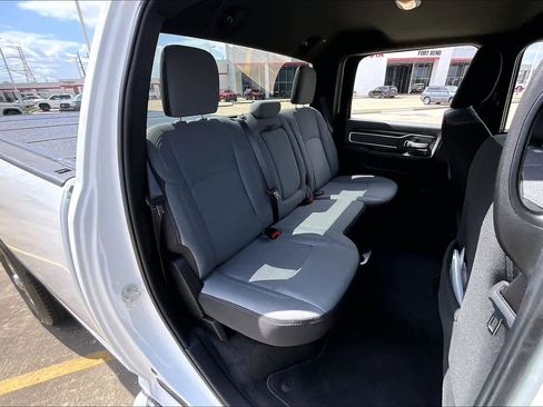 Used 2023 RAM 2500 Big Horn w/ Level 1 Equipment Group image 20