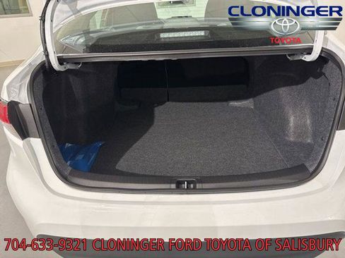 New 2026 Toyota Corolla LE image 9