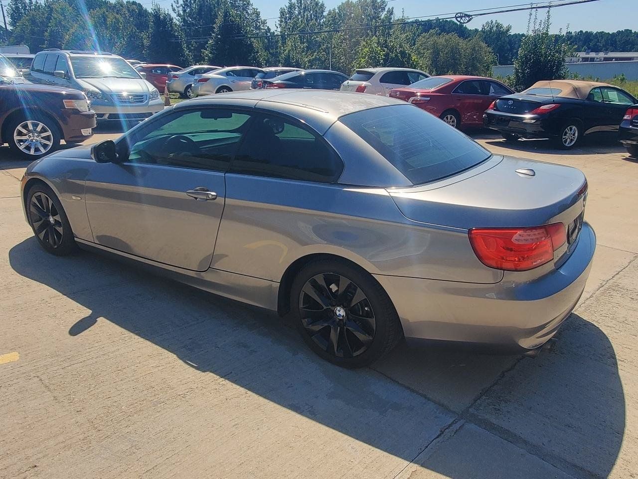Used 2011 BMW 328i Convertible RWD image 25