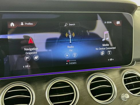 Used 2022 Mercedes-Benz E 350 Sedan image 16