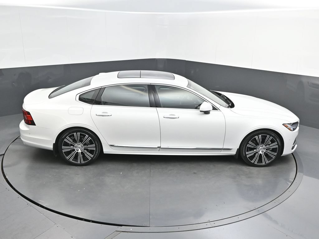 Certified 2022 Volvo S90 B6 Inscription w/ Advanced Package AWD/4WD image 26