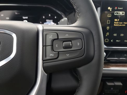 New 2025 GMC Sierra 1500 Elevation image 26