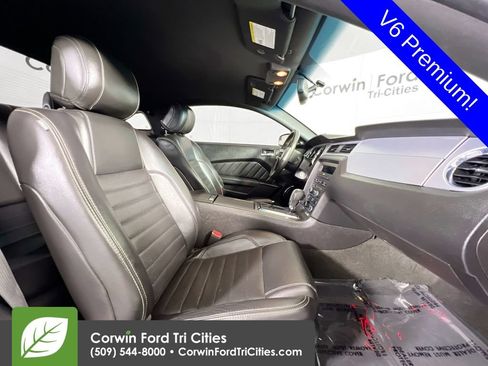 Used 2013 Ford Mustang Premium w/ V6 Performance Pkg RWD image 16