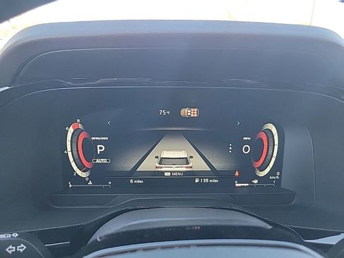 New 2026 Nissan Pathfinder Platinum image 30