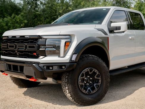 Used 2025 Ford F150 Raptor w/ Equipment Group 803A Raptor R AWD/4WD image 23