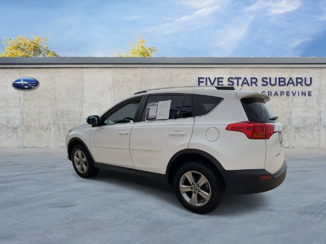 Used 2015 Toyota RAV4 XLE FWD image 6