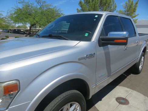 Used 2013 Ford F150 Platinum AWD/4WD image 8