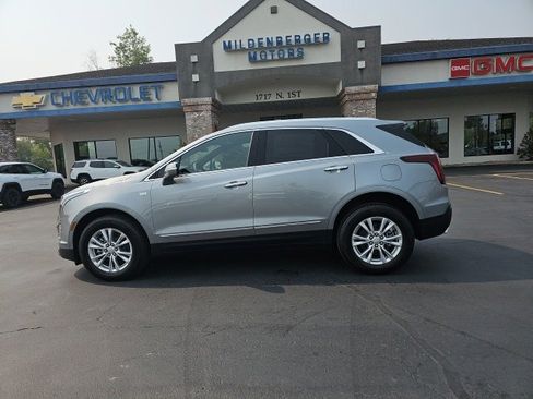 New 2025 Cadillac XT5 Luxury w/ LPO, Floor Liner Package image 48