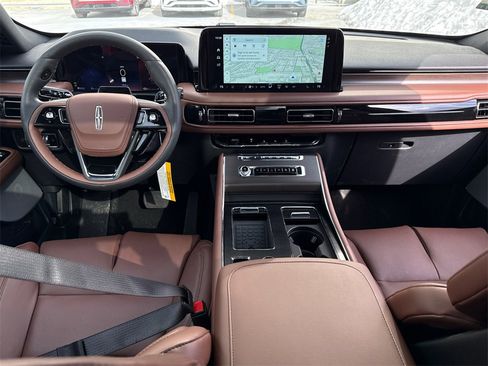 New 2026 Lincoln Aviator Reserve image 19