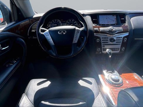 Used 2019 INFINITI QX80 Luxe w/ 22" Wheel Package AWD/4WD image 5