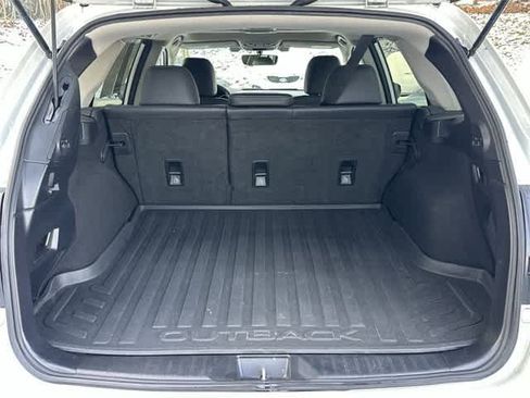 Used 2019 Subaru Outback 2.5i Limited image 25