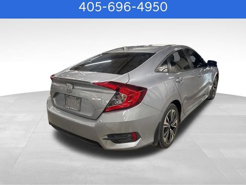Used 2018 Honda Civic EX-L image 3