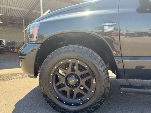 Used 2007 Dodge Ram 1500 Truck SLT AWD/4WD image 10