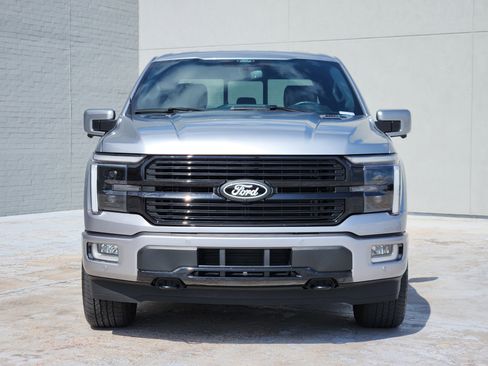 Used 2024 Ford F150 Platinum AWD/4WD image 3