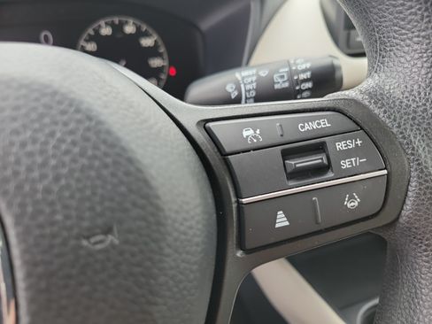 Used 2024 Honda HR-V LX image 24