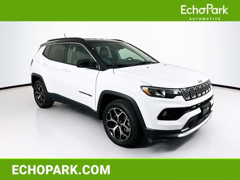 Used 2025 Jeep Compass Limited AWD/4WD image 1