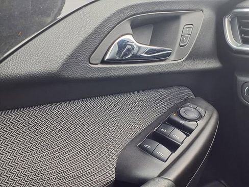 Certified 2023 Chevrolet TrailBlazer LT w/ Convenience Package image 19