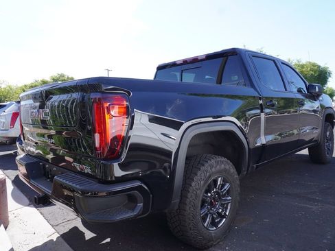 Used 2024 GMC Sierra 1500 AT4X image 4