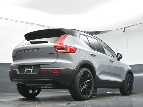 New 2026 Volvo XC40 B5 Ultra w/ Protection Package Premier AWD/4WD image 38