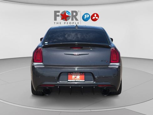 Used 2022 Chrysler 300 S RWD image 4