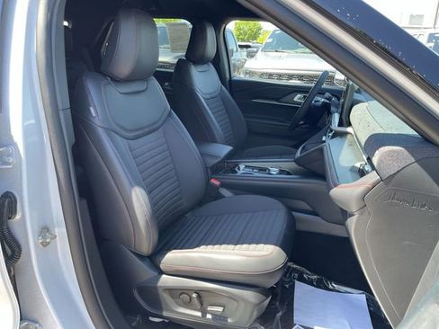 New 2026 Ford Explorer ST-Line AWD/4WD image 21
