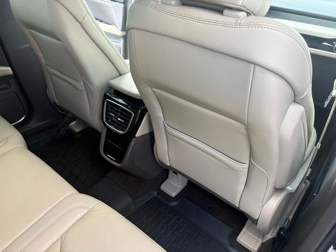 Used 2021 Lincoln Nautilus FWD w/ Equipment Group 101A image 50