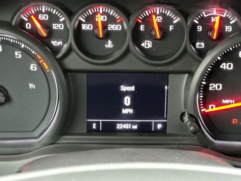 Used 2023 Chevrolet Silverado 1500 Custom image 33